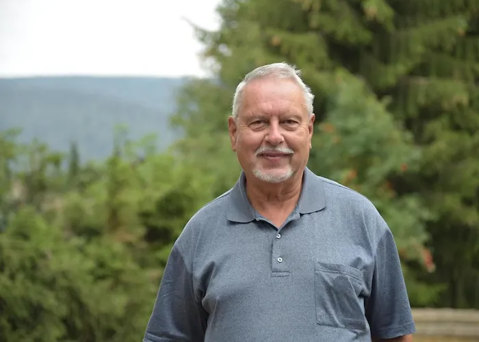 In Ruhiger Lage Von Zella-mehlis/ Carola Apartamento *